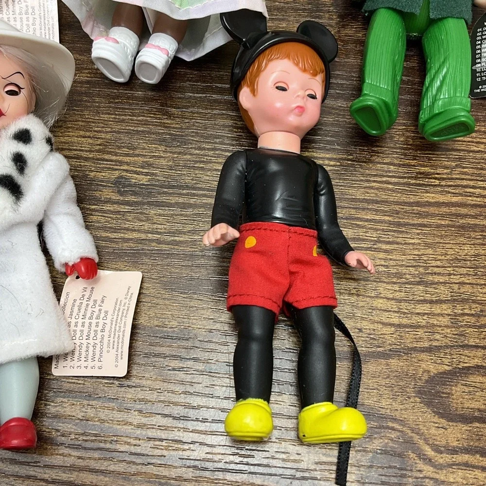 Lot of 5 Madame Alexander Disney Wizard of Oz Dolls Cruella Mickey Pinocchio
